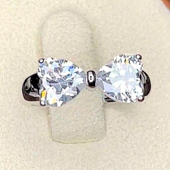 Sterling Silver Bow Trillion Cut Diamond Simulate  Ring New - Picture 6 of 9